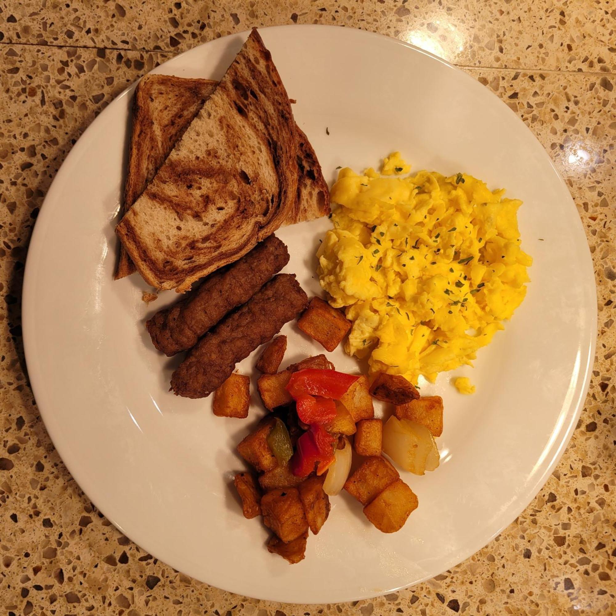 Hilton Garden Inn Tulsa Airport Экстерьер фото